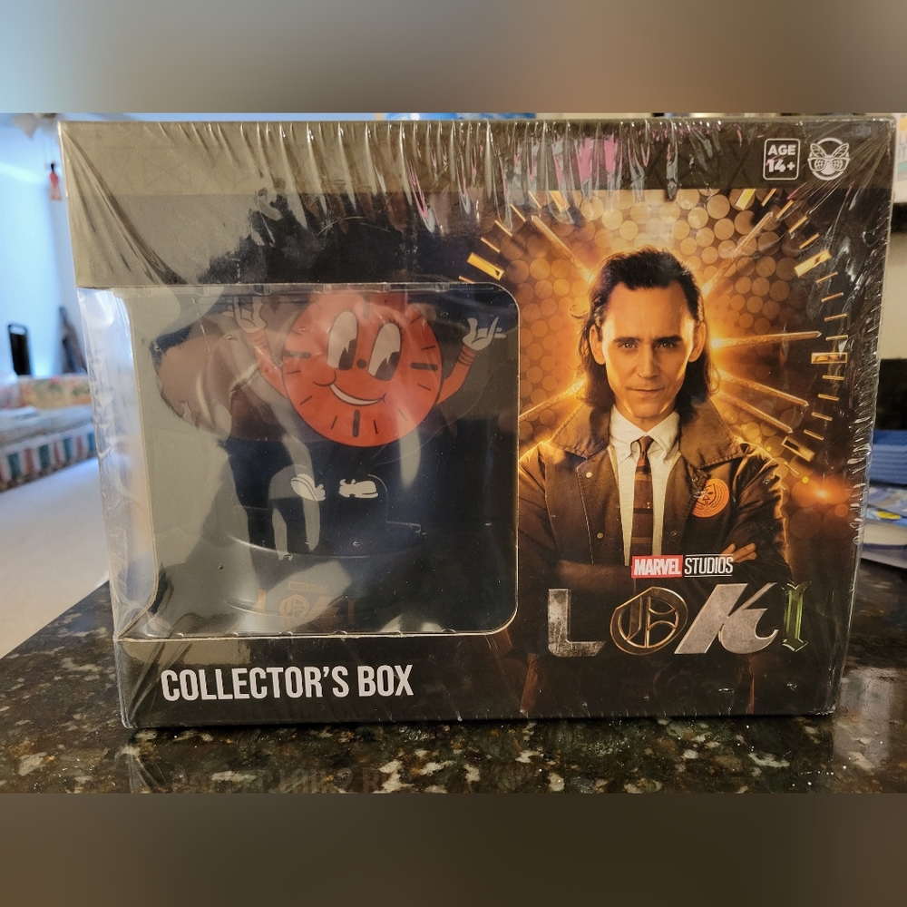 Marvel Loki Collection Box - Picture 2 of 3